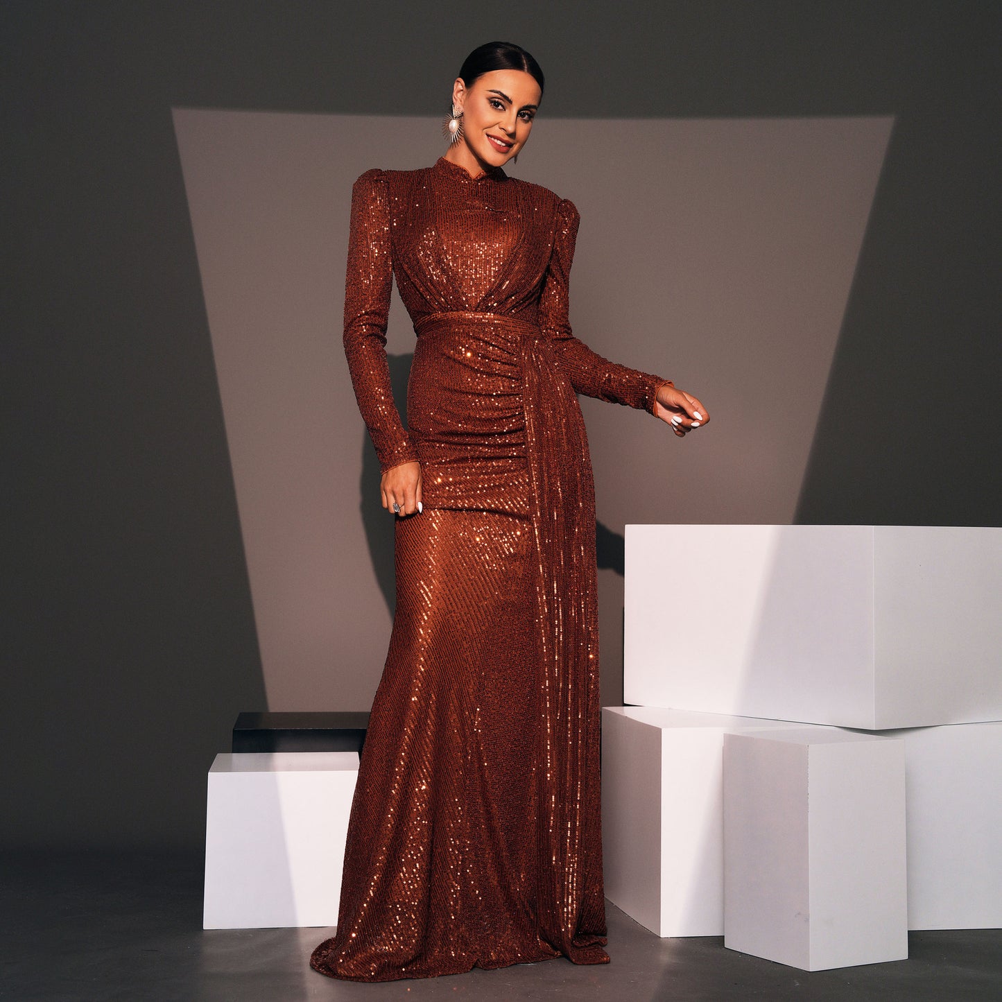 Long Sleeve Round Neck Sexy Slim Long Sequined Banquet Dress